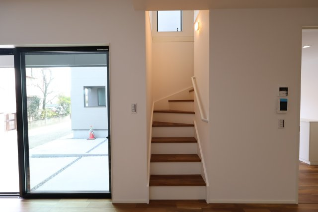 《仲介手数料無料》浦和区大東１丁目31-8新築一戸建てメルディアの内装|撮影日 2025年12月2日 11:40 晴れ