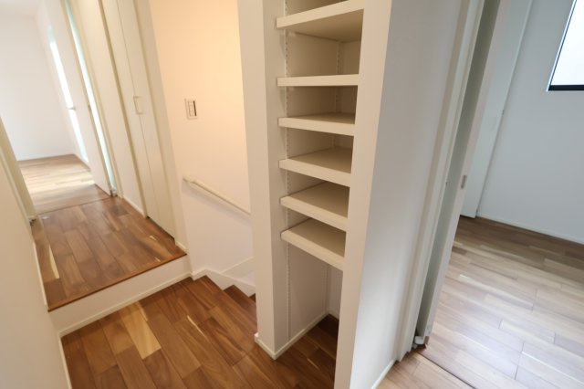 《仲介手数料無料》浦和区大東１丁目31-8新築一戸建てメルディアの収納|撮影日 2025年12月2日 11:40 晴れ