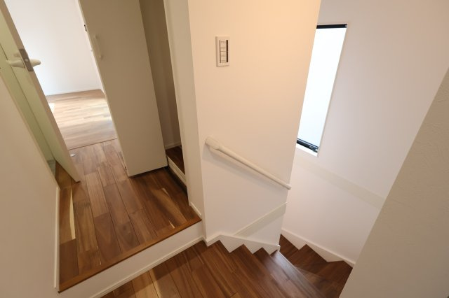 《仲介手数料無料》浦和区大東１丁目31-8新築一戸建てメルディアの内装|撮影日 2025年12月2日 11:40 晴れ