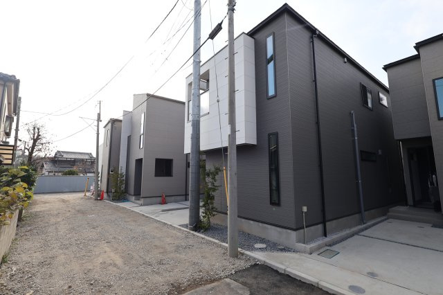 《仲介手数料無料》浦和区大東１丁目31-8新築一戸建てメルディアの外観|撮影日 2025年12月2日 11:40 晴れ