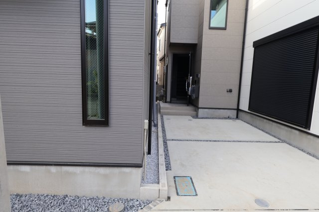 《仲介手数料無料》浦和区大東１丁目31-8新築一戸建てメルディアの外観|撮影日 2025年12月2日 11:40 晴れ