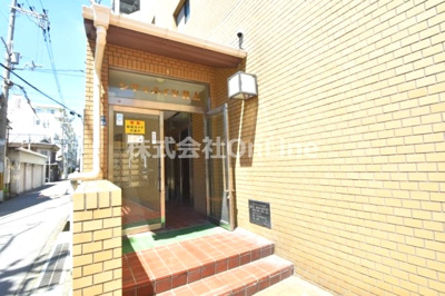 【エントランス】 | レクシア布施