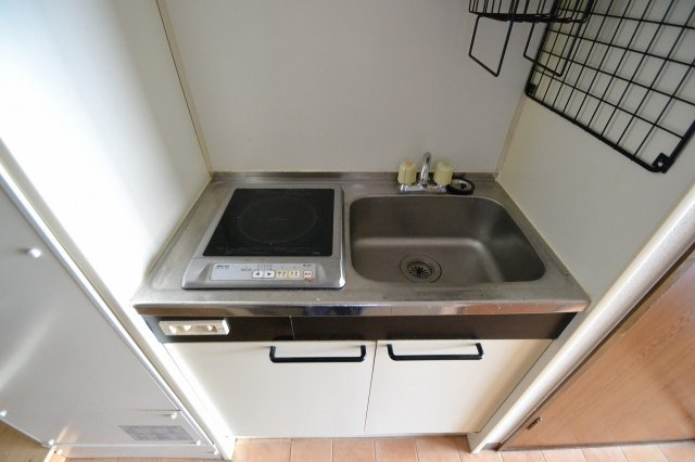 広島市中区富士見町の賃貸マンションのキッチン