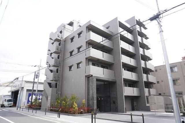 ルーブル志村坂上