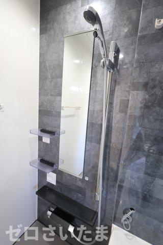 《仲介手数料無料》上尾市小泉６丁目18-2(全1戸)新築一戸建てグラファーレの浴室