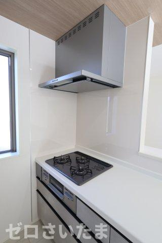 《仲介手数料無料》上尾市小泉６丁目18-2(全1戸)新築一戸建てグラファーレのキッチン