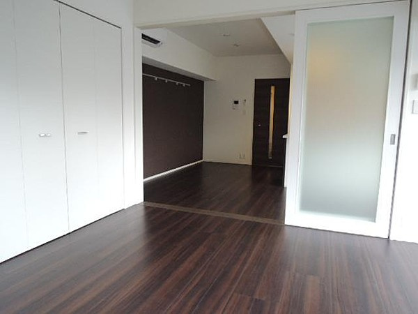 ハーモニーレジデンス浅草の洋室