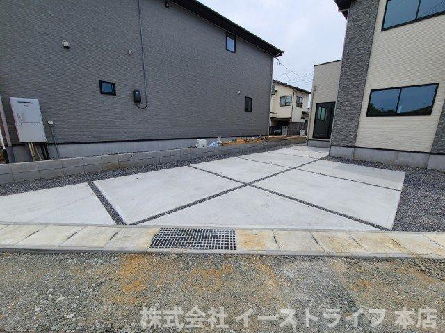 【新築戸建】　いわき市平中山1期　ラスト1棟！の駐車場|1号棟写真　3台駐車可能（車種による）