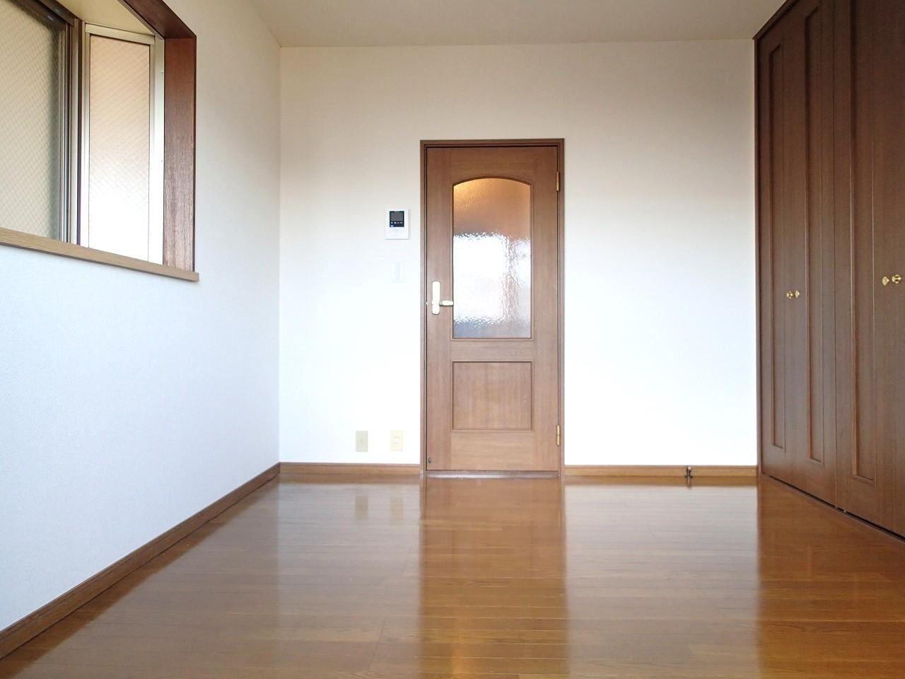 江戸川区一之江２丁目の賃貸マンションの居間・リビング