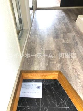 コーポコジマB※初期費用分割あと払いサービス利用可能物件の玄関