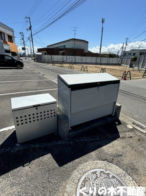 【その他】 | R-Finesse | ゴミ置き場