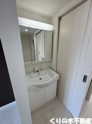 【洗面所】 | R-Finesse | 忙しい朝には欠かせない洗面所です