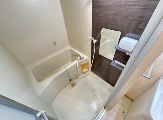 アビタシオン橋本IIの洋室