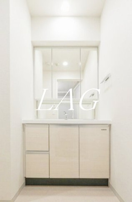 【洗面所】 | コンフォリア・リヴ西蒲田 | 独立洗面台です。