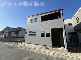 【外観】 | 現地写真。プラス不動産販売なら、現場の全ての棟をまとめてご見学頂けます。