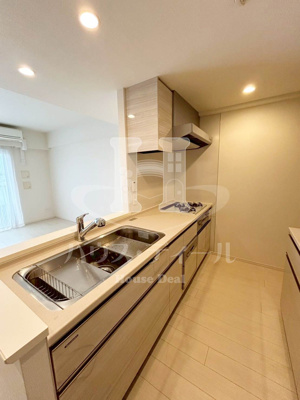 【キッチン】 | イニシア川口西青木 | コンパクトなキッチンで掃除もラクラク