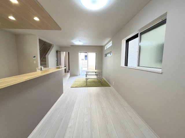 【内装】 | 福岡市第1西区小戸3丁目　3号棟（全3棟）【仲介手数料無料・0円】 | 施工例。施工例は完成時と異なる場合があります。