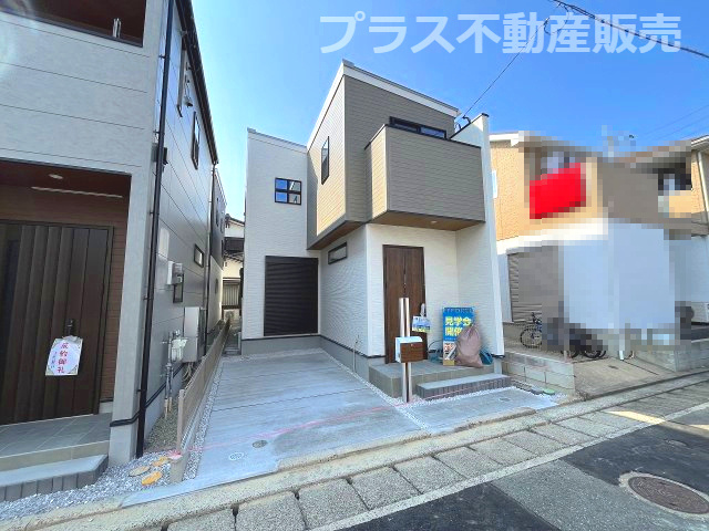 【外観】 | 福岡市第1西区小戸3丁目　3号棟（全3棟）【仲介手数料無料・0円】 | まもなく完成。ご内覧は可能です。ご見学はプラス不動産販売にお任せ下さい。