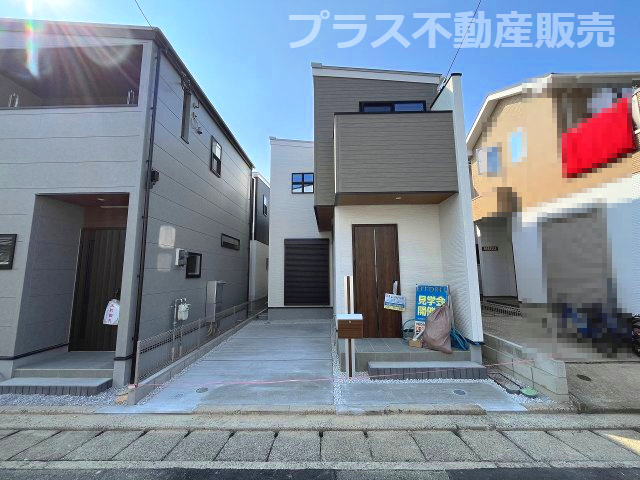 【外観】 | 福岡市第1西区小戸3丁目　3号棟（全3棟）【仲介手数料無料・0円】 | 現地写真。同じ物件を見るなら、プラス不動産販売にお任せ下さい。