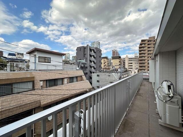 港区西麻布４丁目の賃貸マンションの展望| 
