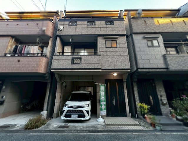 万代東４丁目　中古一戸建の画像