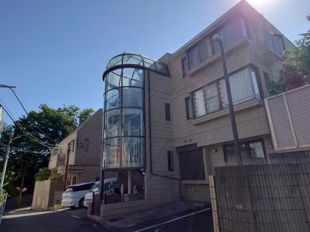 港区西麻布４丁目の賃貸マンションの外観| 