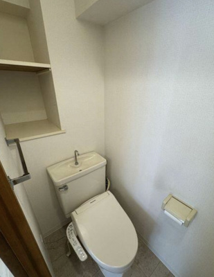 【トイレ】 | TNビル | 清潔感のあるトイレです