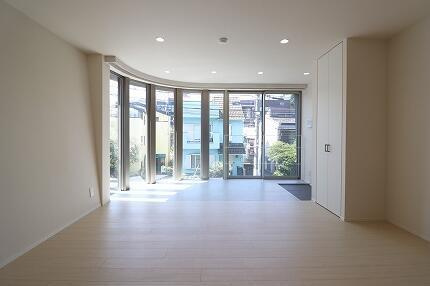 港区西麻布２丁目の賃貸マンションのロビー| 