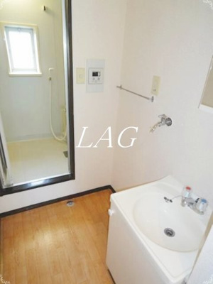 【洗面所】 | ツインハイムⅡ | 独立洗面台です。