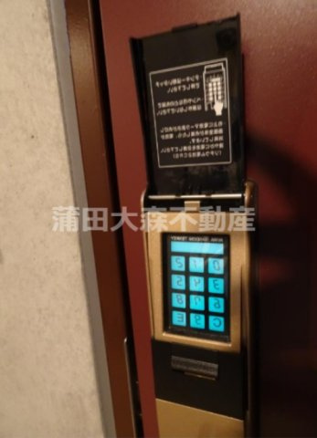 MAXIVbasic大鳥居マキシヴベーシックの玄関