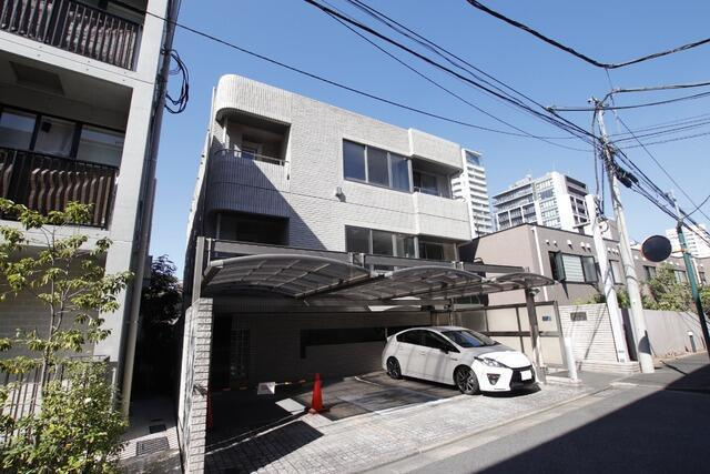 港区西麻布４丁目の賃貸マンションの外観|◇西麻布４丁目◇閑静な住宅街… 