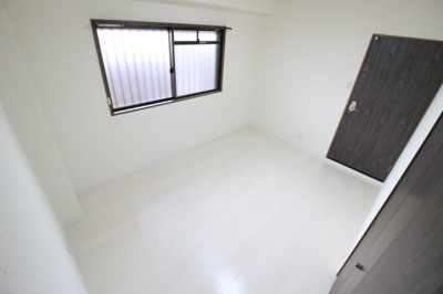 【洋室】 | パレーシャル21