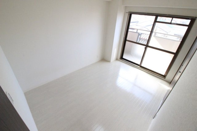 【洋室】 | パレーシャル21