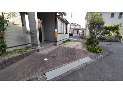 【前面道路含む現地写真】 | 広島市安佐南区伴東２丁目 ヴェルデタウン伴