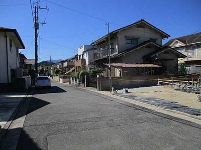 【前面道路含む現地写真】 | 広島市佐伯区屋代１丁目 緑が丘