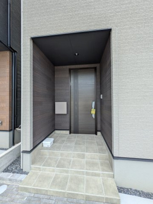 【玄関】 | 安芸郡府中町八幡３丁目No.2