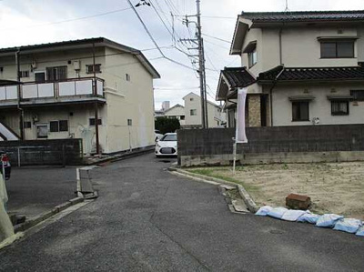 【前面道路含む現地写真】 | 広島市佐伯区五日市中央２丁目