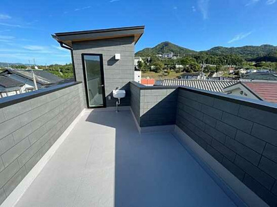 【バルコニー】 | 広島市安佐南区伴東７丁目 宗ヶ丘