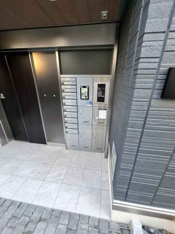 D-residence上甲子園のエントランス