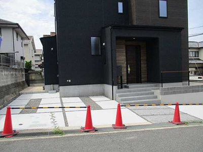 【外観】 | 広島市佐伯区藤の木２丁目 イトーピア五日市藤の木