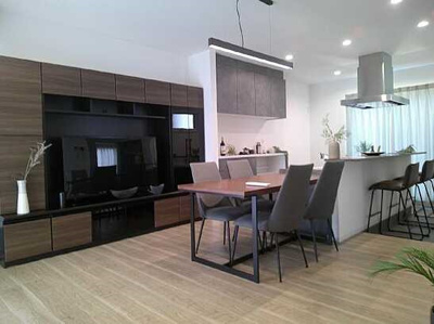 【居間・リビング】 | 安芸郡熊野町呉地１丁目