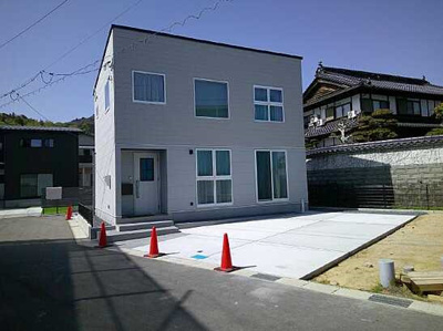 【前面道路含む現地写真】 | 安芸郡熊野町中溝５丁目No.４