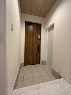 【玄関】 | 広島市佐伯区新宮苑No.B