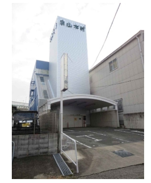 豊中市箕輪3丁目　1棟貸しビル＋タワー駐車場の外観