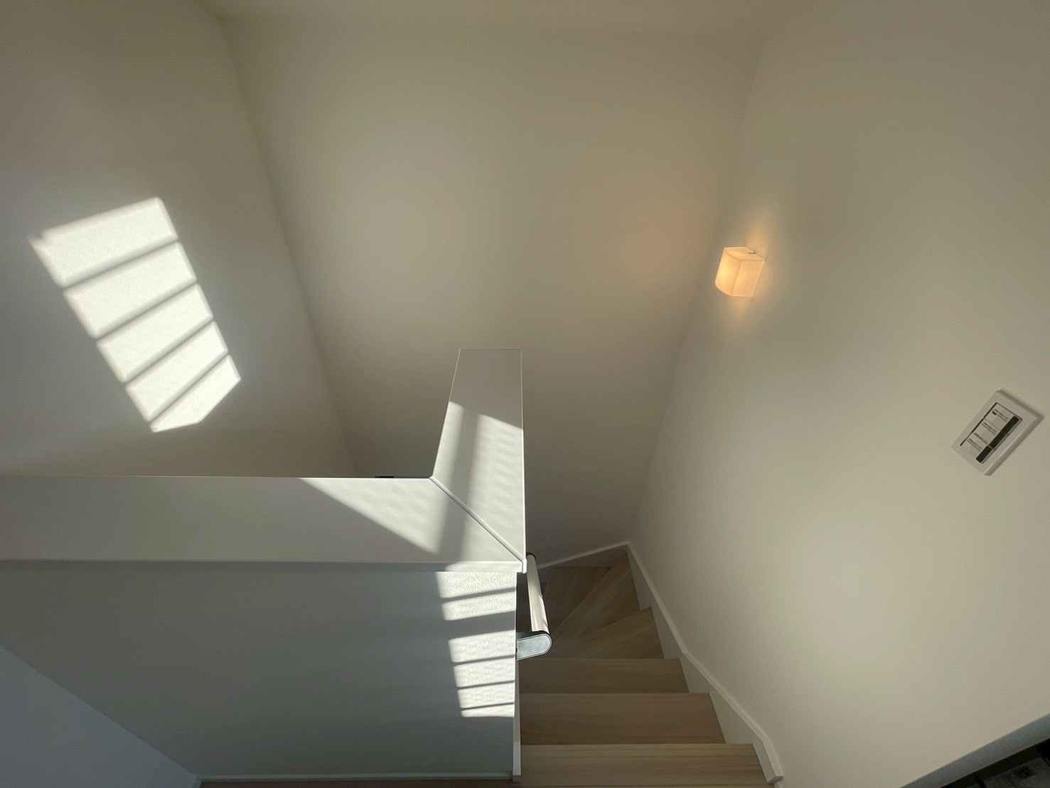 横浜市南区中里4丁目 新築戸建て【仲介手数料無料】カースペース2台