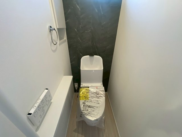 横浜市南区中里4丁目 新築戸建て【仲介手数料無料】カースペース2台