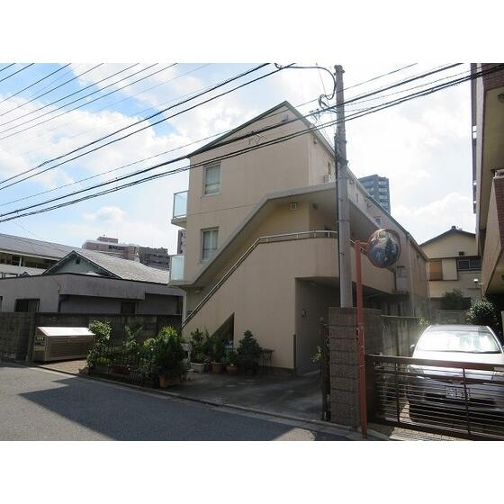 調布市布田４丁目の賃貸マンションのエントランス|外観