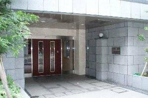 港区西麻布３丁目の賃貸マンションのエントランス|清潔なエントランスです 
