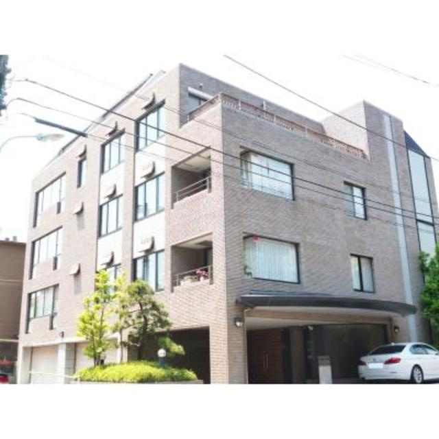 港区元麻布２丁目の賃貸マンションの外観| 