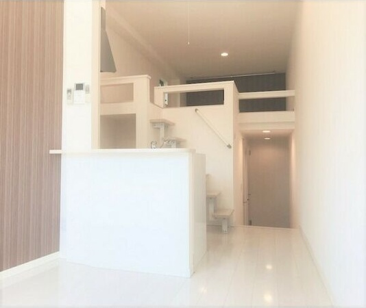 アヴェルタージュみずほの居間・リビング